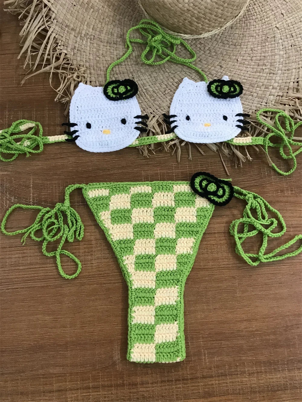 Hello Kitty Crochet Set