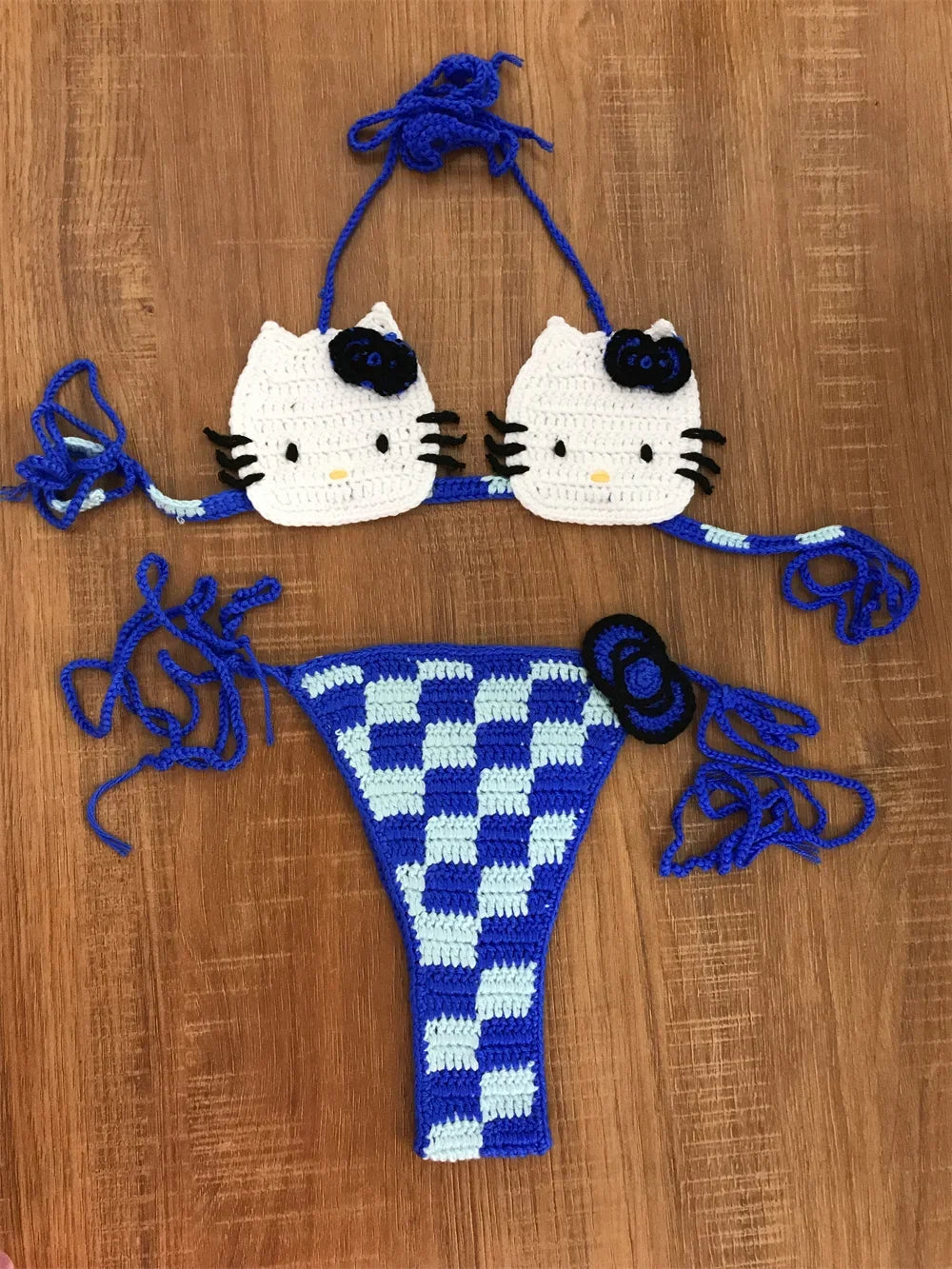 Hello Kitty Crochet Set
